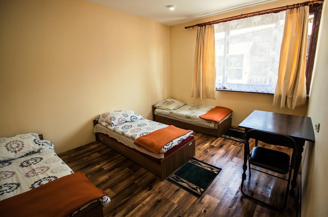 Hostel Kremenaros Ustrzyki Górne Exterior foto