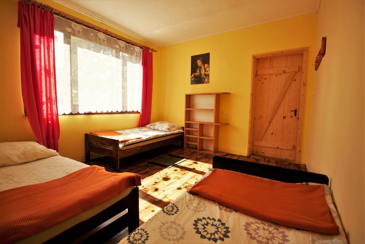 Hostel Kremenaros Ustrzyki Górne Exterior foto