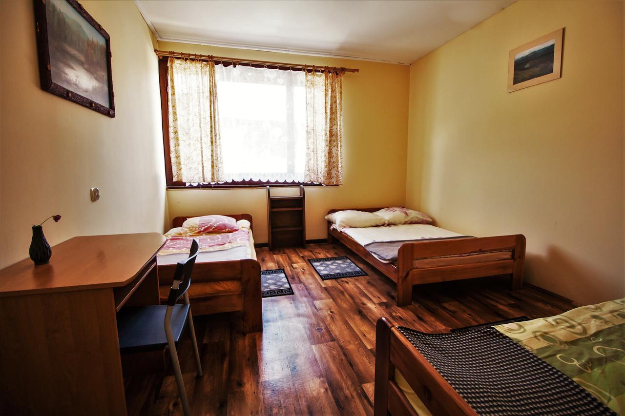 Hostel Kremenaros Ustrzyki Górne Exterior foto